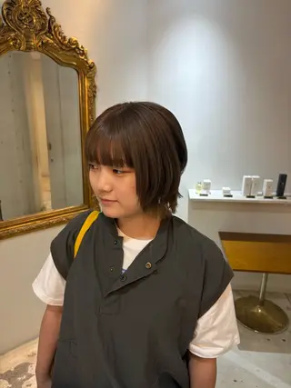 ショート 🩶ハイトーン🖤 URARAのヘアスタイル