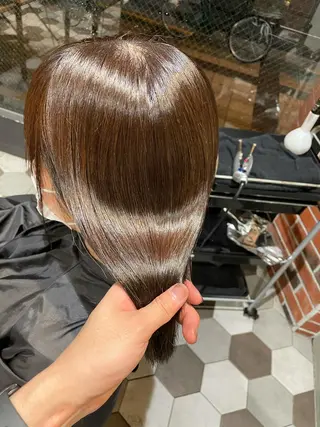 ミディアム 髪質改善、縮毛矯正 酸性縮毛矯正のヘアスタイル