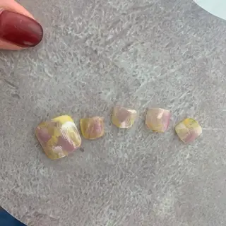 ネイル 名嘉眞 ゆかりのネイルデザイン