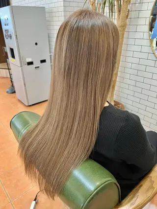 ロング カラー 石井 佑樹のヘアスタイル