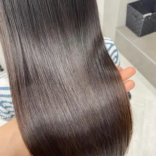 ミディアム カラー パーマ ヘアアレンジ メンズ キッズ ネイル マツエク・マツパ アイブロウ mona/ ストレートスタイル✨のヘアスタイル