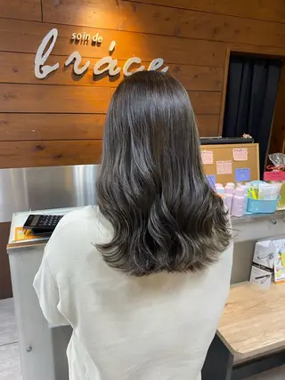 ロング カラー パーマ ヘアアレンジ 川上 麻梨阿のヘアスタイル