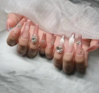 ネイル Lee Nailsのネイルデザイン