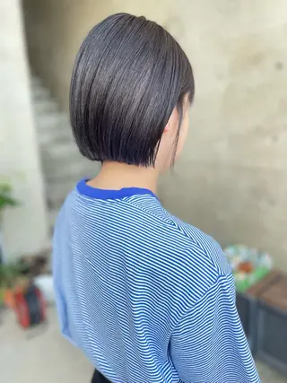 ショート カラー 日高 香織のヘアスタイル
