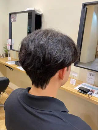 ショート メンズ 今吉舞美 /ケアパーマ/鎌取のヘアスタイル