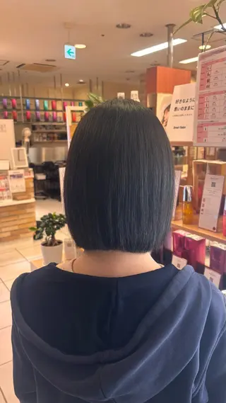 ミディアム 艶カラー  髪質改善 🍓苺奈のヘアスタイル
