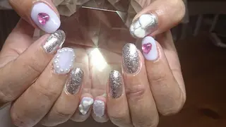 ネイル LAVISH nail salonのネイルデザイン