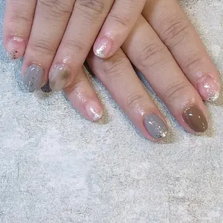 ネイル LUANA 〜Eyelash&Nail〜所属・長崎 真帆のネイルデザイン