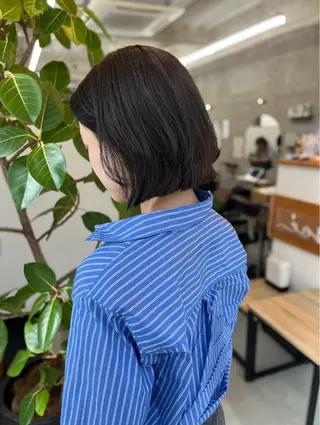 ショート カラー Merci Ayumiのヘアスタイル