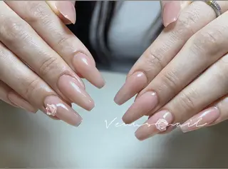 ネイル venus nail所属・venus nail チップ長さ出し専門店のネイルデザイン