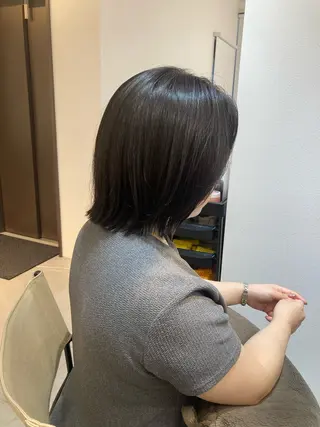 ショート ✨色持ちの良い艶 カラー✨蟹江真世のヘアスタイル