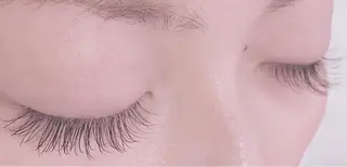 マツエク・マツパ LUMIA/オーナー 西田わかばのヘアスタイル