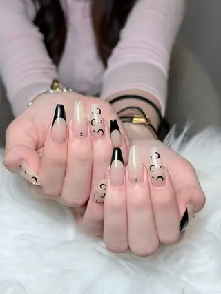 ネイル Julli NailStudioのネイルデザイン