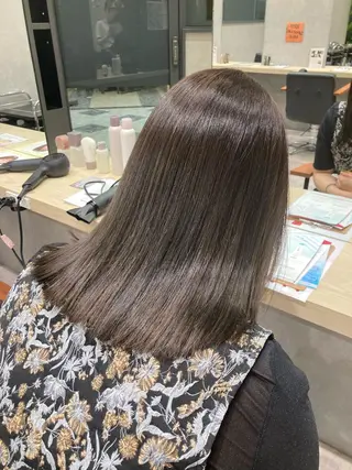 ミディアム カラー Ate Maiのヘアスタイル