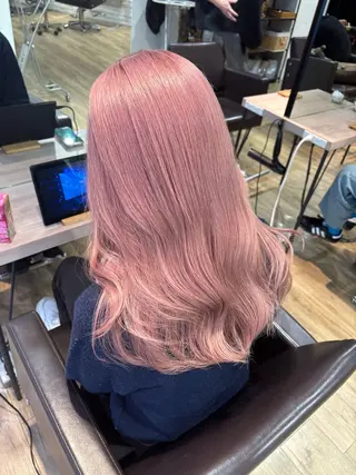 ロング 前田 菜奈子のヘアスタイル