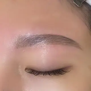 アイブロウ TOKYO BABEの眉毛・アイブロウイメージ