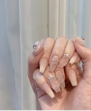 ネイル Lina nail所属・Lunaa 池袋のネイルデザイン