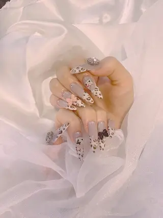 ネイル Lim nail🤍 Ayaのネイルデザイン