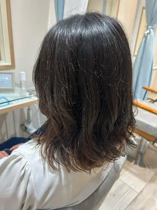 ミディアム パーマ 大川 夏実のヘアスタイル