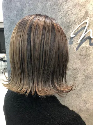 ミディアム Noyヨシモト ヒロトのヘアスタイル