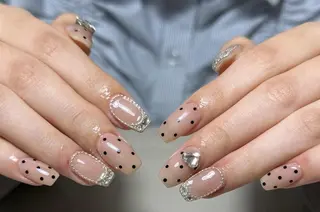 ネイル Kaka_ パラジェル、長さだしのネイルデザイン