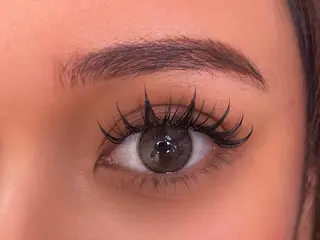 マツエク・マツパ Aranasalon 池袋店のマツエク・マツパデザイン