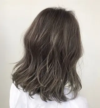 ミディアム 小顔矯正/レイヤー 透明感カラー✨生真のヘアスタイル