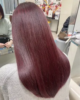 ロング 髪質改善/酸性ストレ ート/ブリーチ縮毛のヘアスタイル