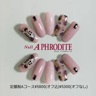 ネイル Nail  Aphroditeのネイルデザイン