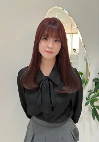 ロング 透明感カラー🍃 レイヤースタイル✨葵のヘアスタイル