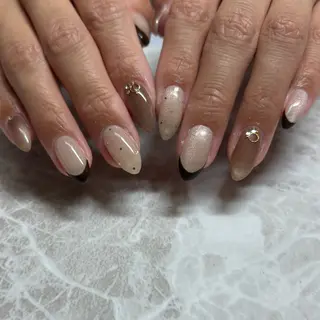 ネイル Rina🫧 大阪/福島のネイルデザイン