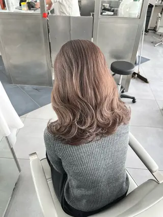 ミディアム カラー ヘアアレンジ ハイトーン/透明感/ レイヤー/かずや🦁のヘアスタイル