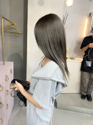 セミロング カラー 前橋 姫奈のヘアスタイル