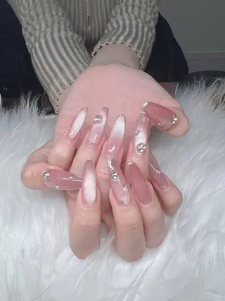 ネイル Lee Nailsのネイルデザイン