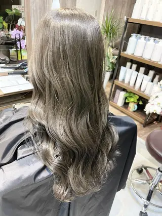 ロング カラー 髪質改善で 憧れの潤艶美髪にのヘアスタイル