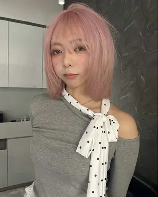 ショート ハイトーンカラー ムラカミカイセイのヘアスタイル