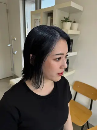 ミディアム カラー 堀越 美羽のヘアスタイル