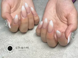 ネイル ネイルルーム チャームのネイルデザイン