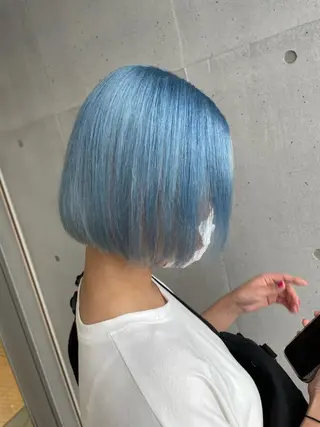 カラー 透明感ブリーチ ハイトーンウエダのヘアスタイル