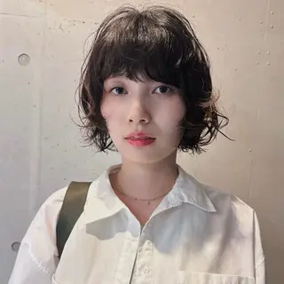 ショート パーマ 前野 日奈のヘアスタイル