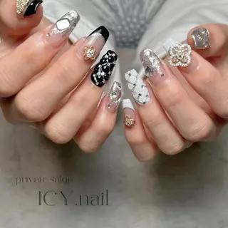 ネイル ICY,nail REINAのネイルデザイン