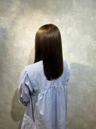 セミロング カラー 𝐒𝐇𝐔𝐑𝐈 🦋艶カラー🦋のヘアスタイル