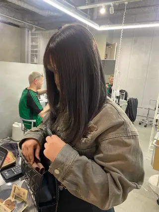 セミロング カラー 前橋 姫奈のヘアスタイル