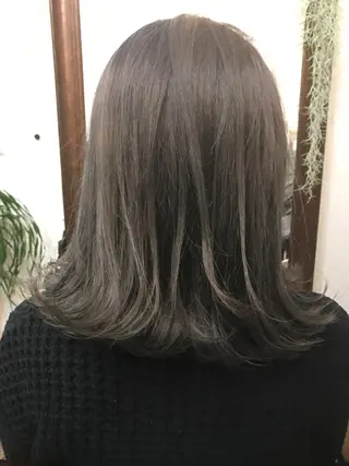 ショート ミディアム セミロング ロング カラー 白髪ぼかしハイライト バレイヤージュヤマトのヘアスタイル