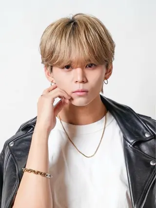 カラー メンズ パーマ職人🔥/短髪 執行役員/YUTAのヘアスタイル