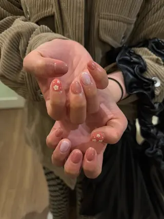 ネイル LuXiel Nail  renaのネイルデザイン