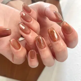 ネイル 楢本 彩耶のネイルデザイン