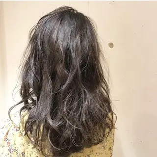 ロング カラー スナコザワ レナのヘアスタイル