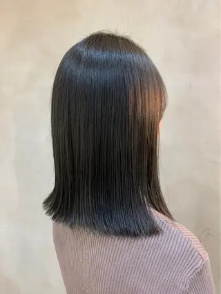 ミディアム Bond Story りき カラーモデルのヘアスタイル