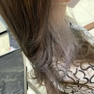 セミロング カラー 飯田 真澄のヘアスタイル